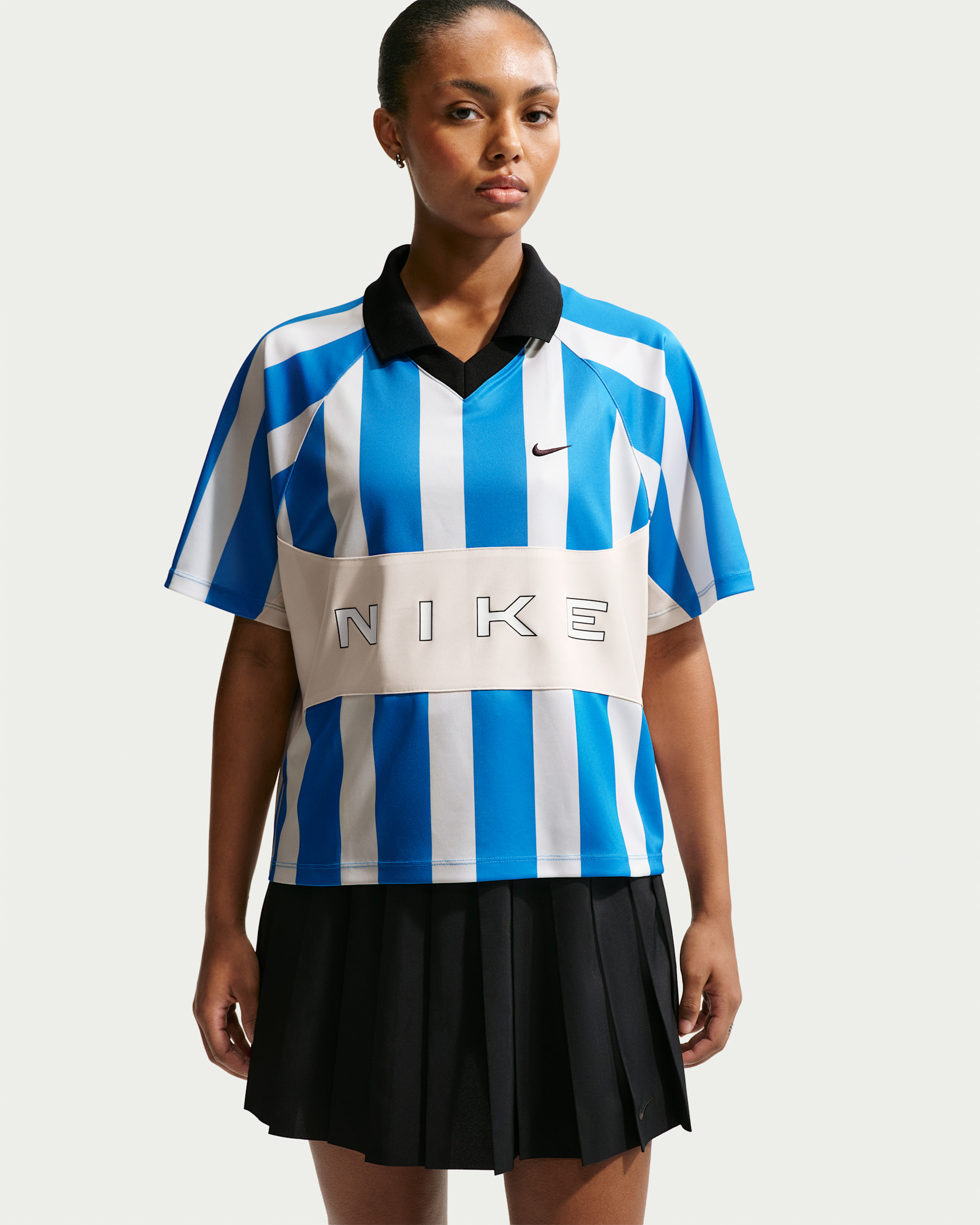 ウェア  women's pro fit jersey xs Nike Sportswear Women's Oversized Jersey. Nike CA
